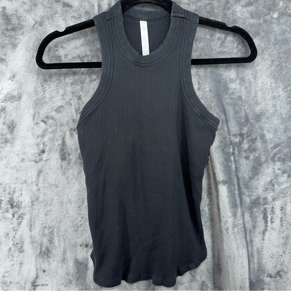 Fabletics Black High Neck Rib Built-In Bra Tank Top Size Small Ribbed
